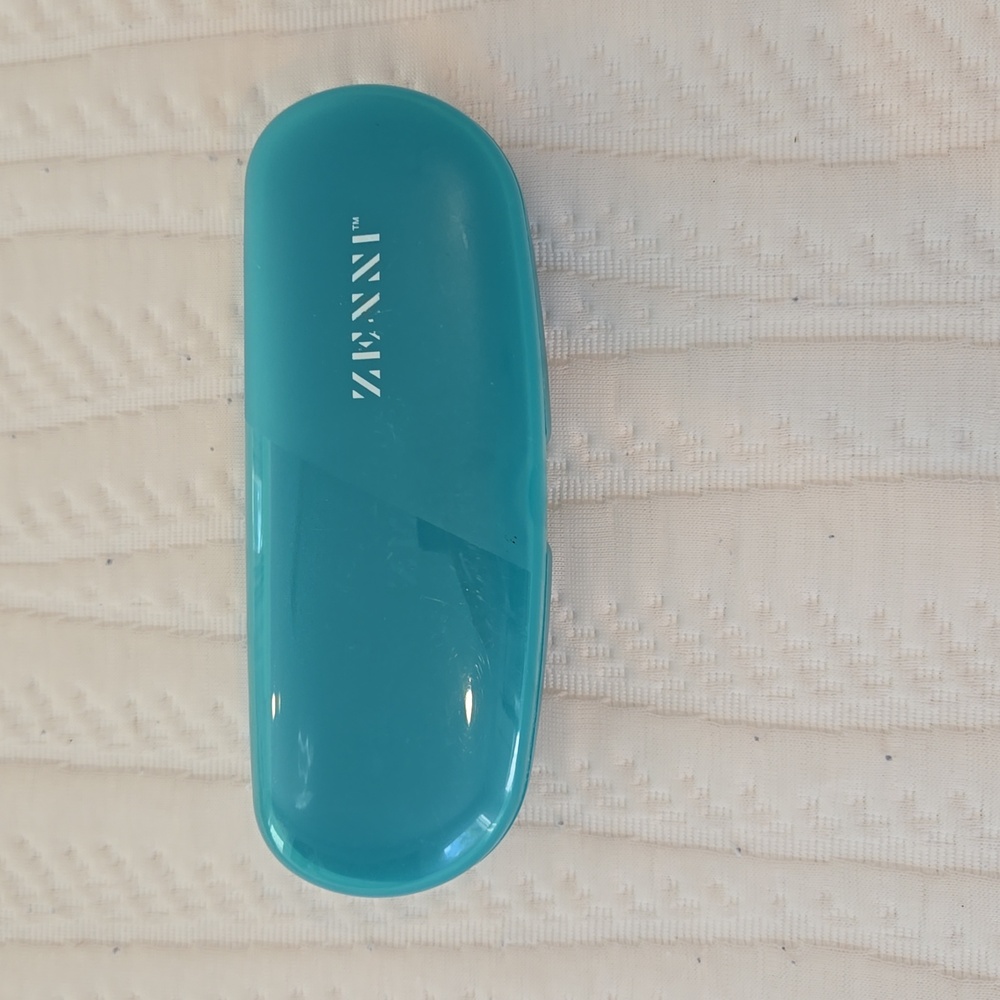 🛒 FREE with bundle Zenni optical eyeglasses case hard plastic